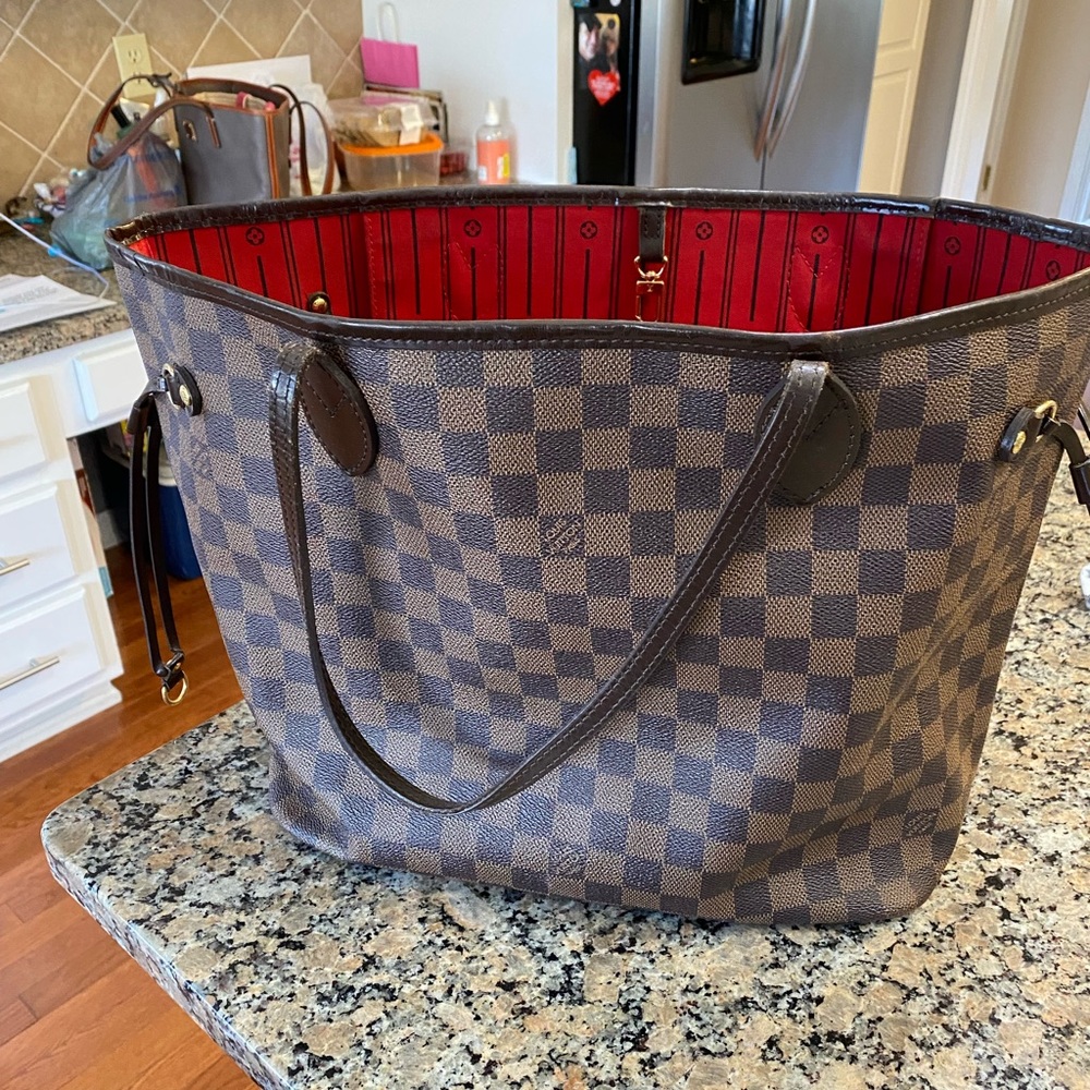 Louis Vuitton Neverfull Mm - Picture 1 of 8
